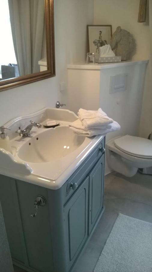 Das Kleine Hotel Iphofen, Fruehstueckszauber, No Waste, Nachhaltig, Nahe Aller Weingueter, Knauf Gips Kg Und Connekt, Kleines Secret Mit Garten & Terrassen, Tv Mirrorring, 55" Tv, Fine Dining, Hunde Willkommen Exteriör bild